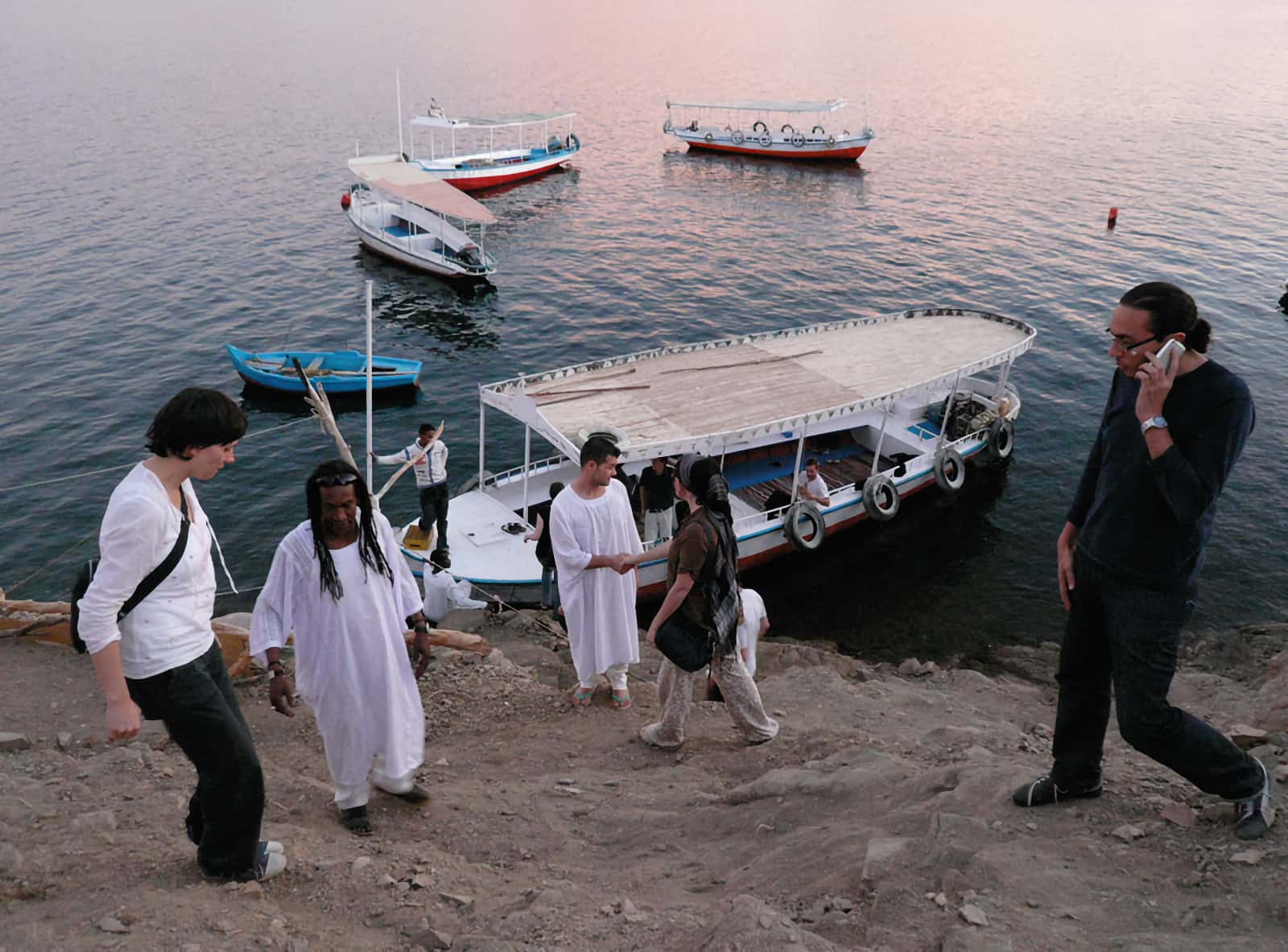 ZHdK postgraduate students at a Nubian village on the Nile near Aswan, Egypt, 2009. Source: Lawrence Wallen